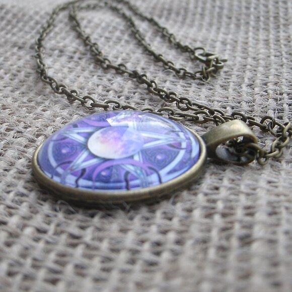 Goddess Symbol Pentacle Glass Cabochon Pendant Necklace - Picture 8 of 12